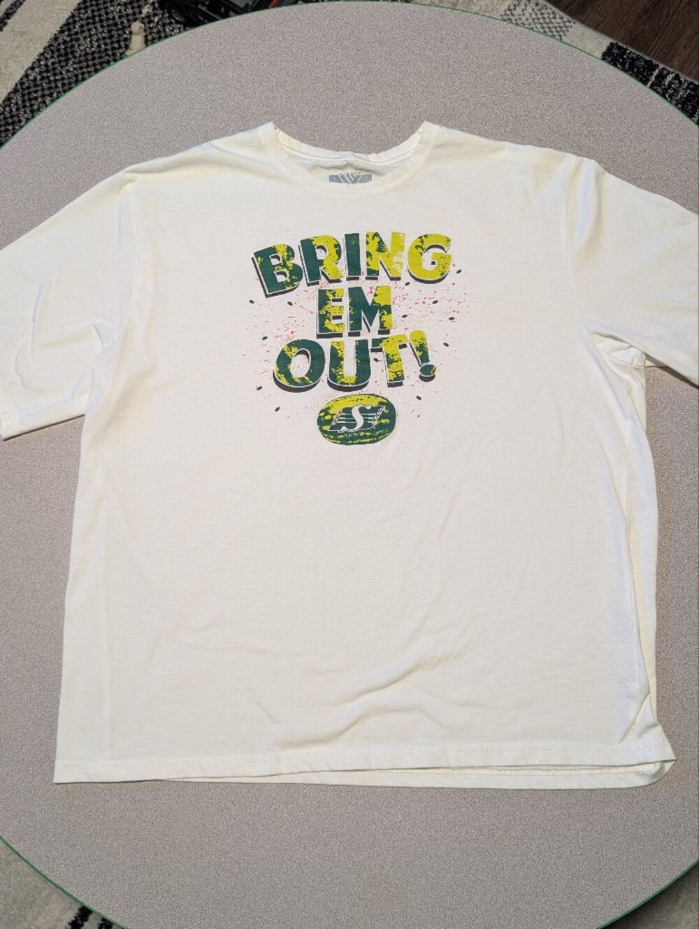 Saskatchewan Roughriders Bring Em Out Levelwear CFL Men's XL T-shirt Tee